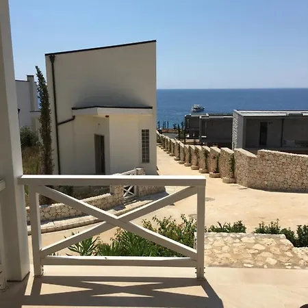White Rocks Dhermi * Gjilek